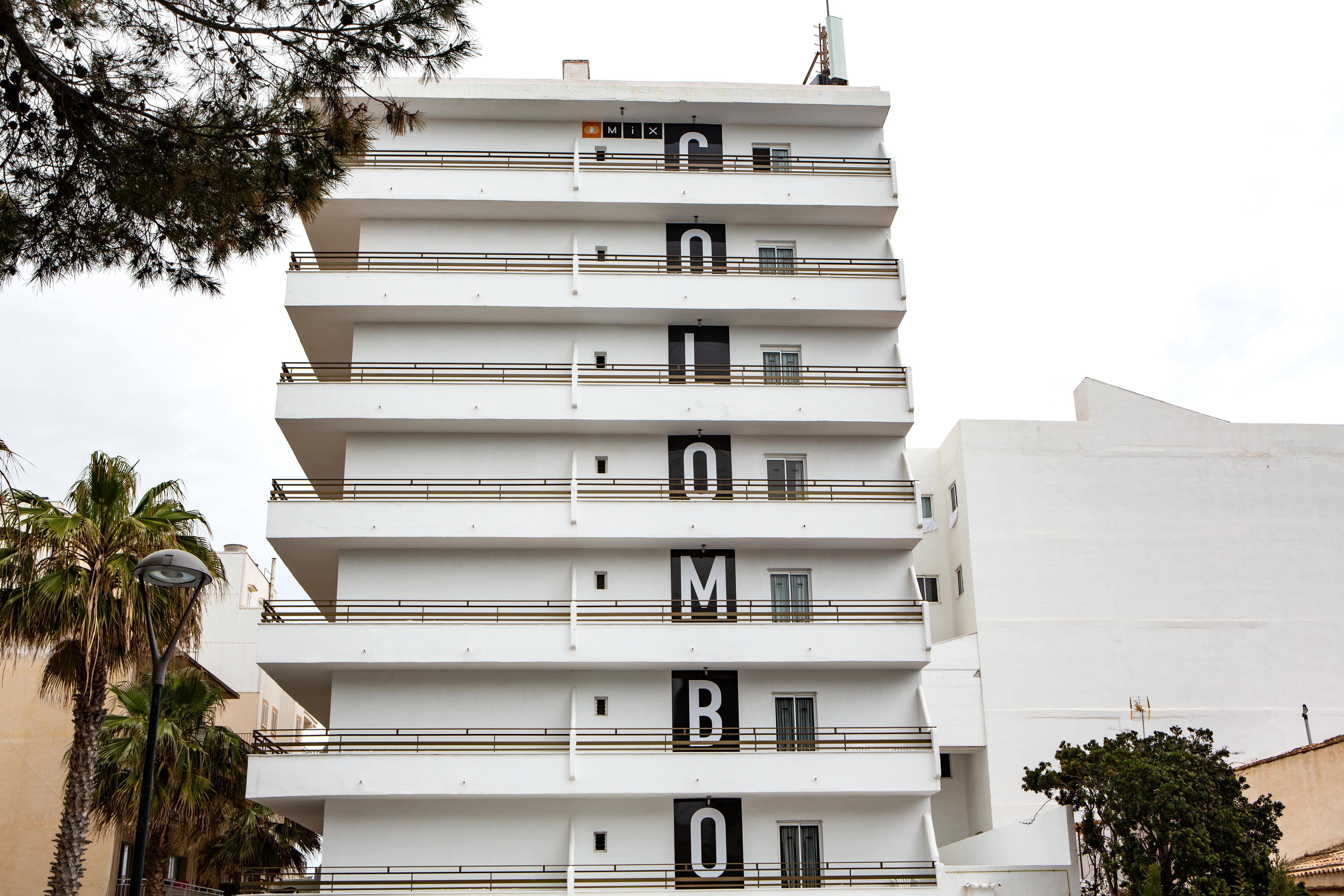 Mix Colombo Hotel S'Illot  Esterno foto